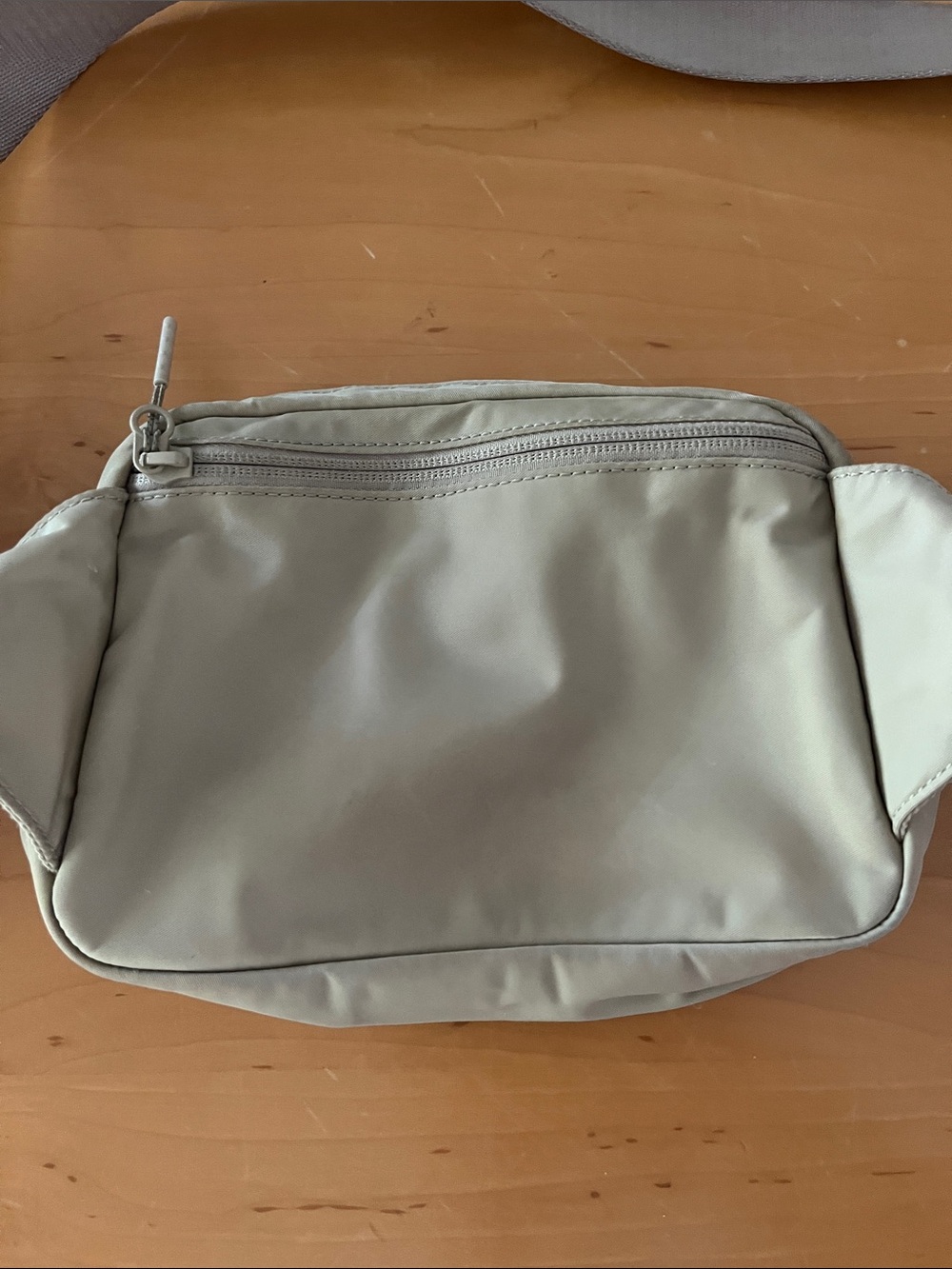 Lululemon athletica Beige/Taupe Women’s Belt Bag - Picture 4 of 5